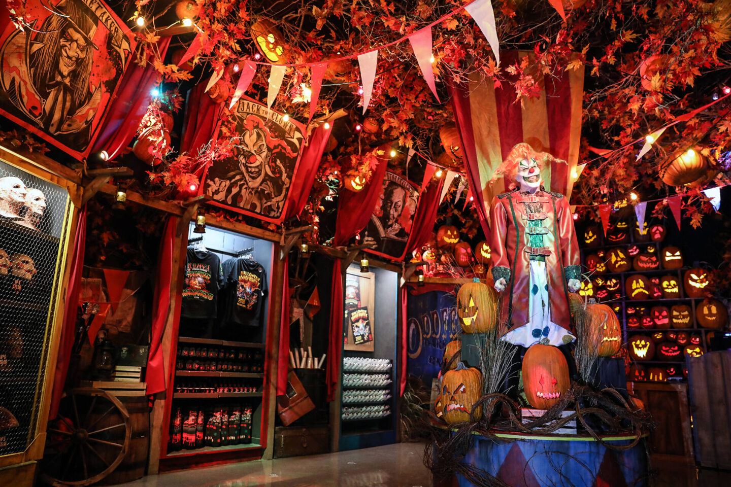 Halloween Horror Nights Tribute Store Now Open at Universal Studios ...